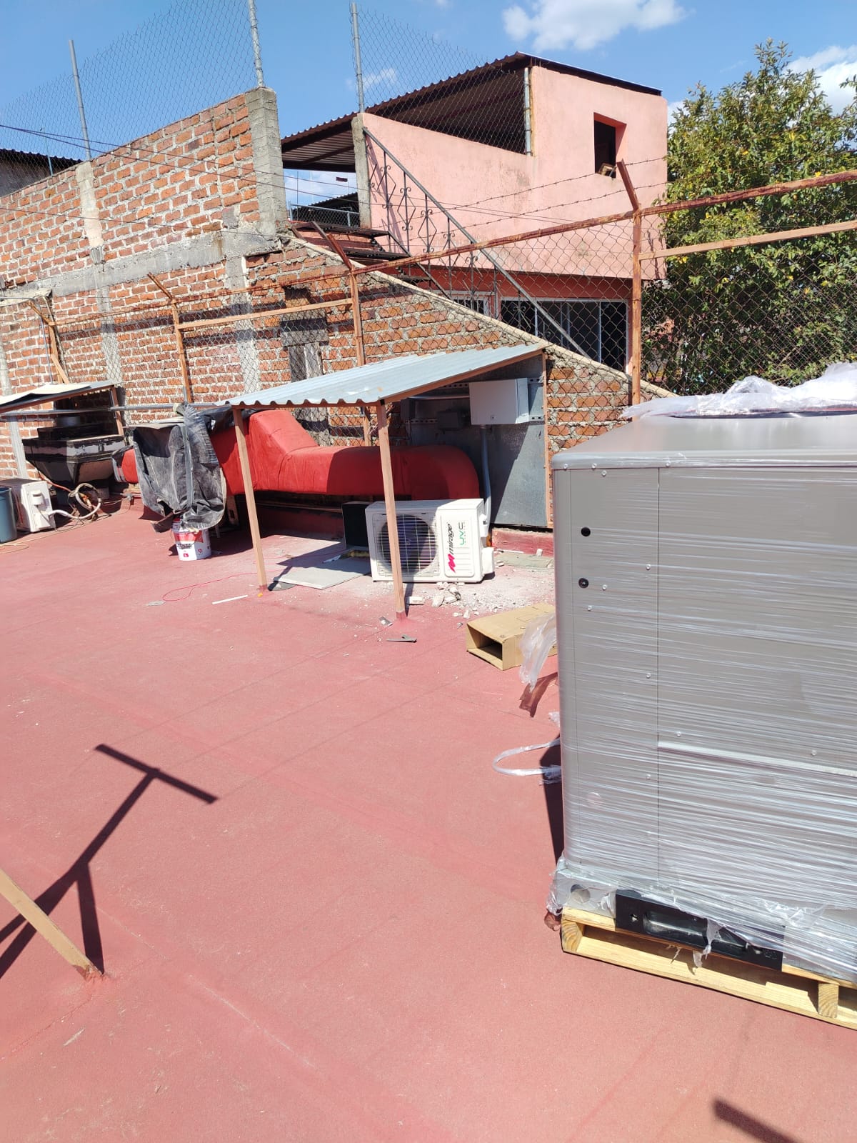 Chiller instalado en azotea